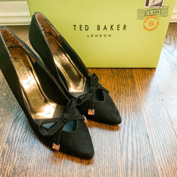 Ted Baker Shoes | Ted Baker London Gewell Black Suede Bow Point Pump | Color: Black/Gold | Size: 9 | Cinthia_Lujan's Closet